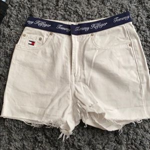 tommy shorts